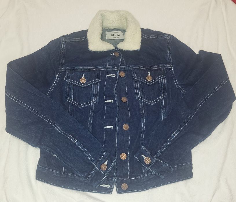 Geacă din denim cu guler din blană artificială pentru femei -New Look