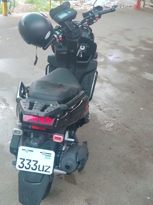 Tank skutir 7,400 kelishamiz 1 oy bugan