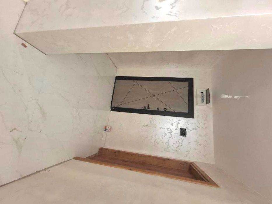 Продава се Тристаен апартамент в Варна, Център - 76 кв.м за 1944 €/кв.м - Снимка #12