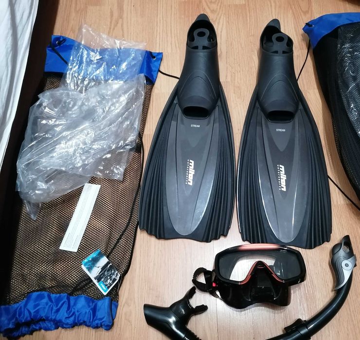 Set accesori pentru scufundari