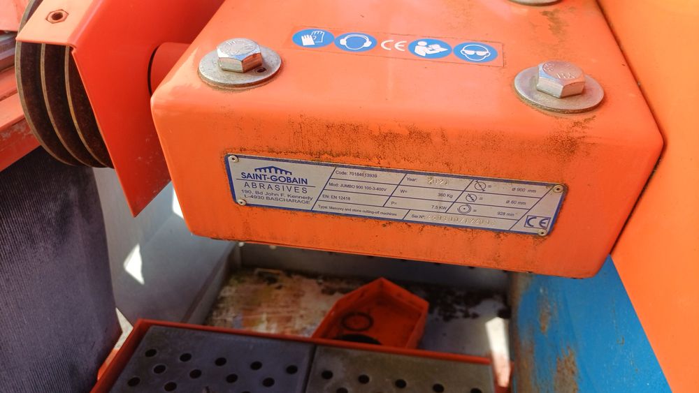 Машина за рязане на тухли с диск 900мм