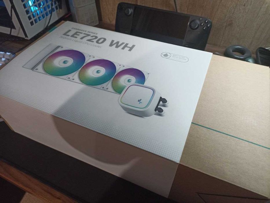 Водяное охлаждение deepcool le720 wh