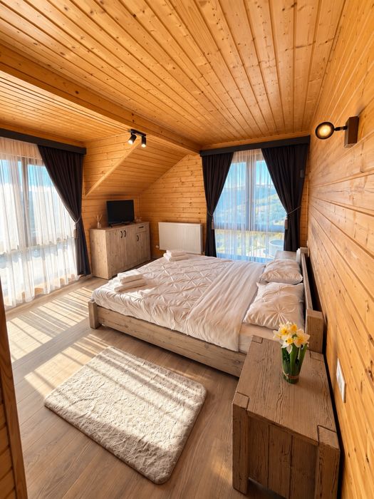 Cabana de închiriat în M-ții Apuseni-Belvedere, disponibilă de Craciun