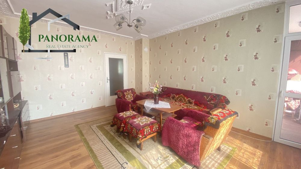 Продава се Тристаен апартамент в Шумен, Болницата - 98 кв.м за 1031 €/кв.м - Снимка #1
