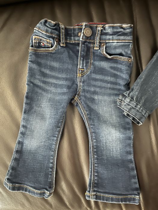 Set geaca si blugi marimea 74 -100 lei