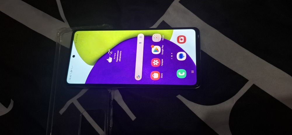 Samsung Galaxy A52