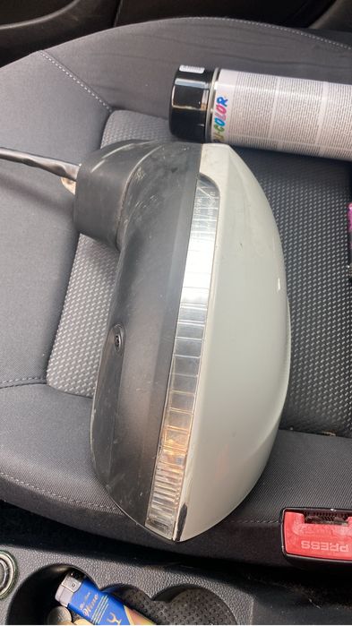 Oglinda stanga vw arteon