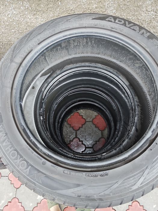 Комплект Yokohama 275/50 r20
