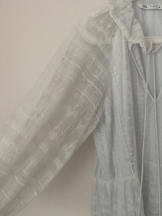 Бяла рокля Zara /L/