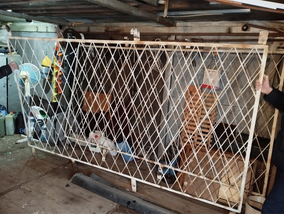 Продам решетки на балкон