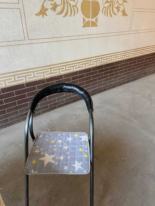 Stol stul sotiladi komplekt