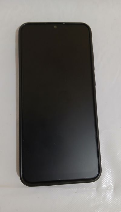 Самсунг А04е смартфон