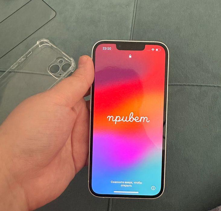 Продам Iphone 13 128ГБ