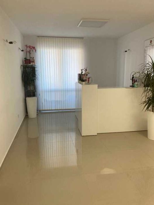 Дава се под наем Тристаен апартамент в София, Дървеница - 100 кв.м за 599 € - Снимка #1