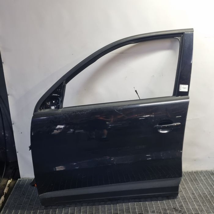 Usa Stanga Fata Volkswagen Tiguan 5N 2008 - 2011 SUV 4 Usi Black (1541) Garantie