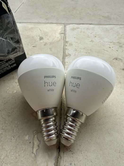 Set 2 buc LED Philips Hue smart white E14 2700K 470Lumen 5.7w