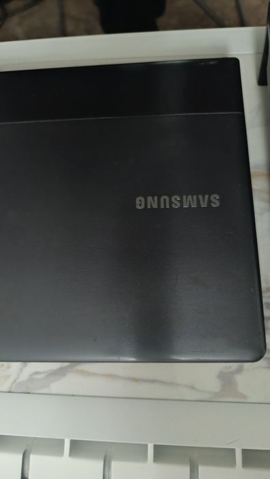 Продам ноутбук Самсунг