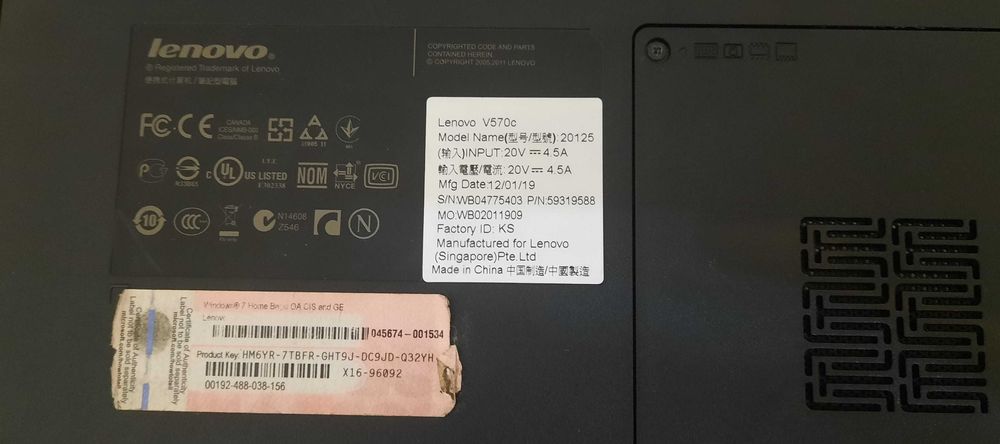 Notebook Lenovo V570C в рабочем состоянии