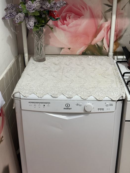 Продам посудомоющную машина indesit