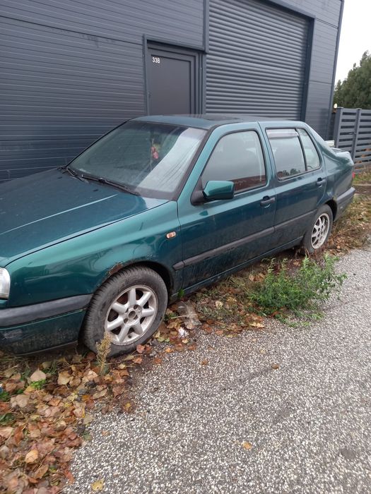 Volkswagen Vento 1.8 benzină