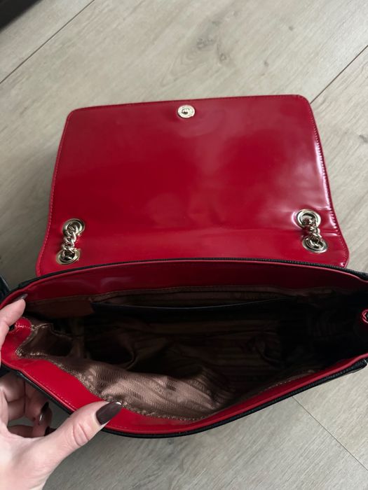 чанта Moschino естествена кожа