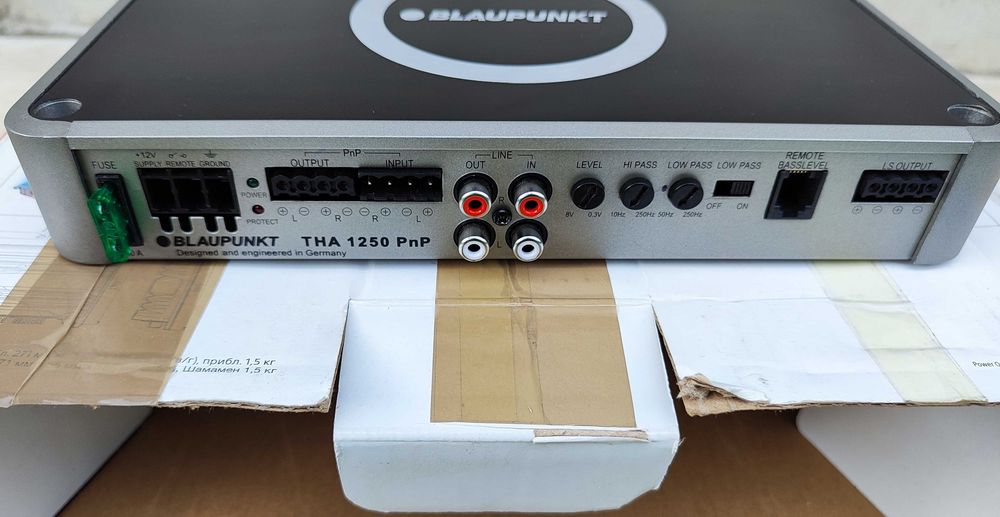 Amplificator statie auto monobloc Blaupunkt