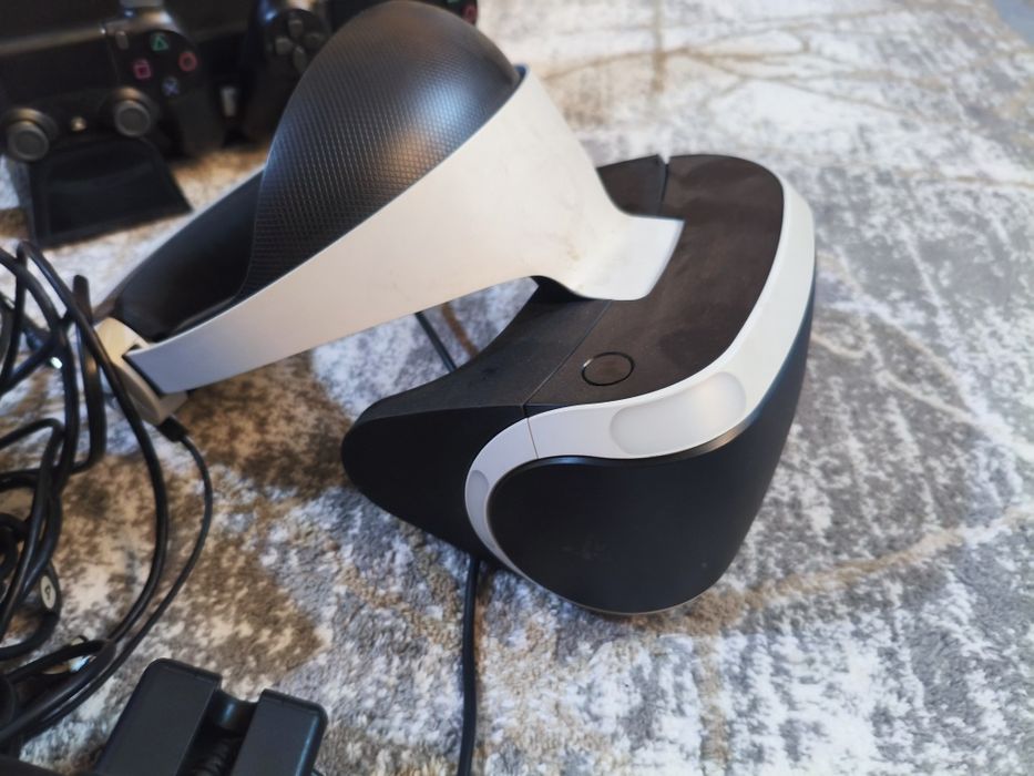 Sony playstation 4 1тб 4 джостик виар vr