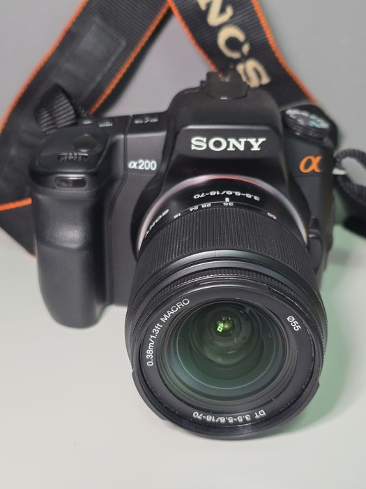 Kit Sony A 200 + Sony 18-70 + Sony 75-300
