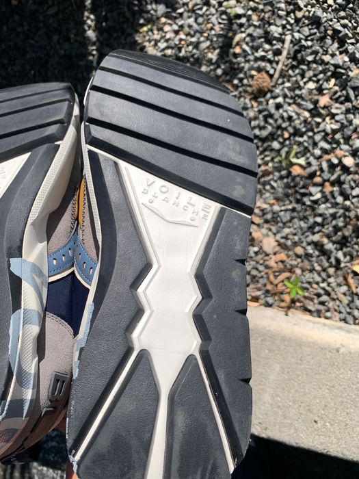 Voile Blanche • •