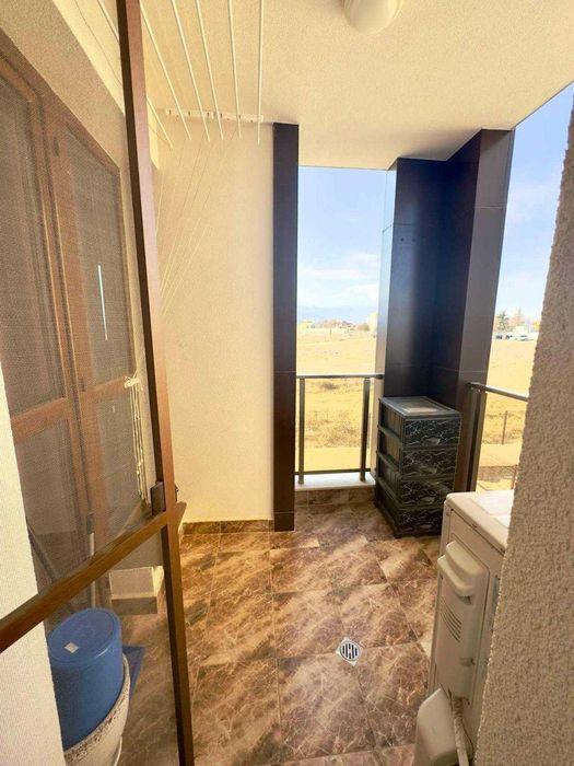 Двустаен обзаведен апартамент - кв. Остромила + ПАРКОМЯСТО