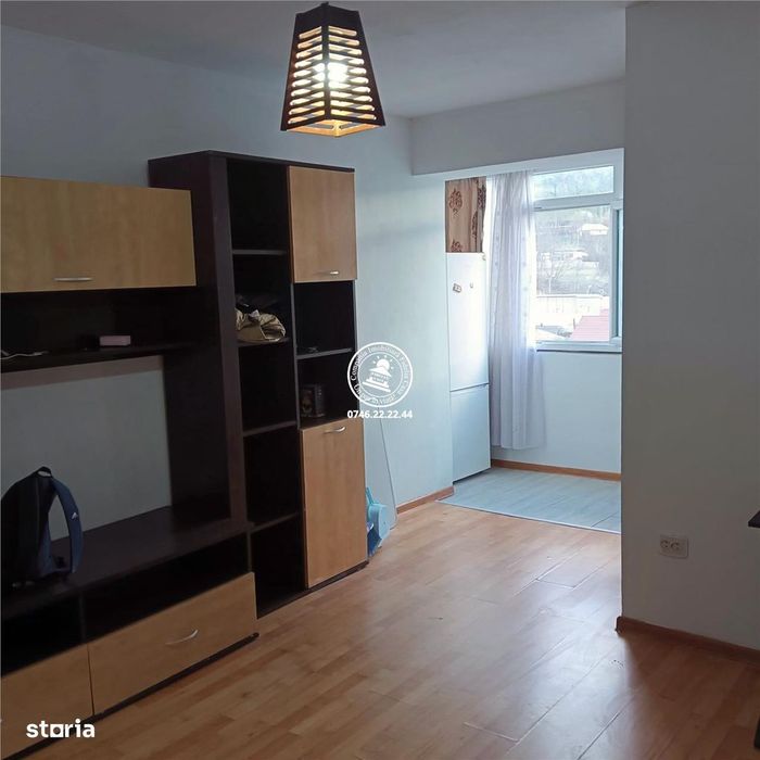 Garsonieră de vânzare – Galata, etaj intermediar