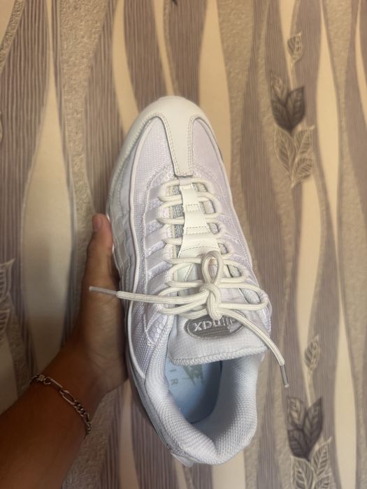 Nike Air Max 95 white 44номер