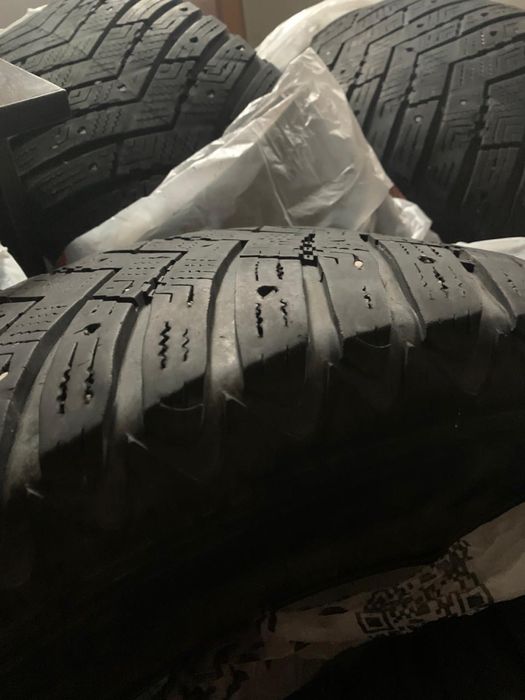 Продам автошины прадо