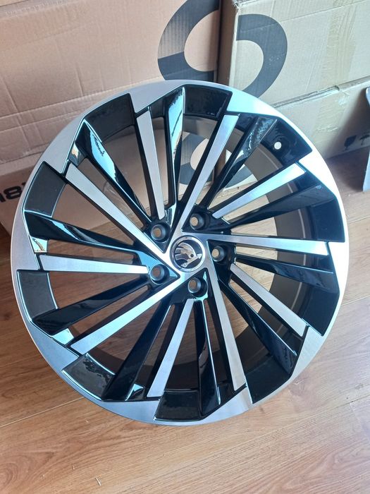 19"Vw Seat Skoda 8.5ж ет40 Black polish Tiguan Passat Superb Чисто Нов