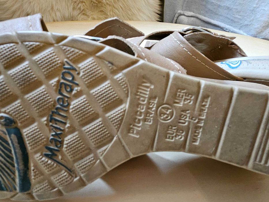 Slapi Piccadilly MaxiTherapy marimea 36