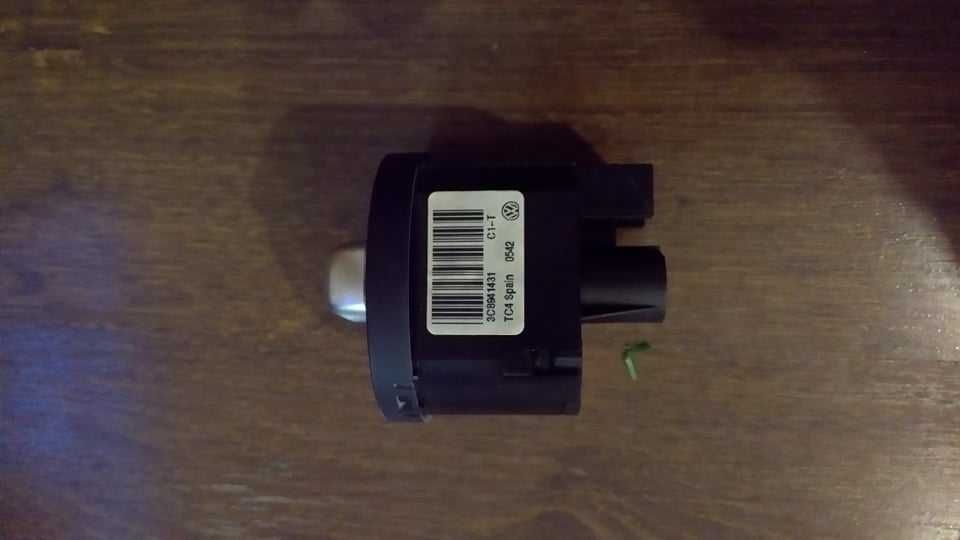 Ключ светлини Пасат Б7