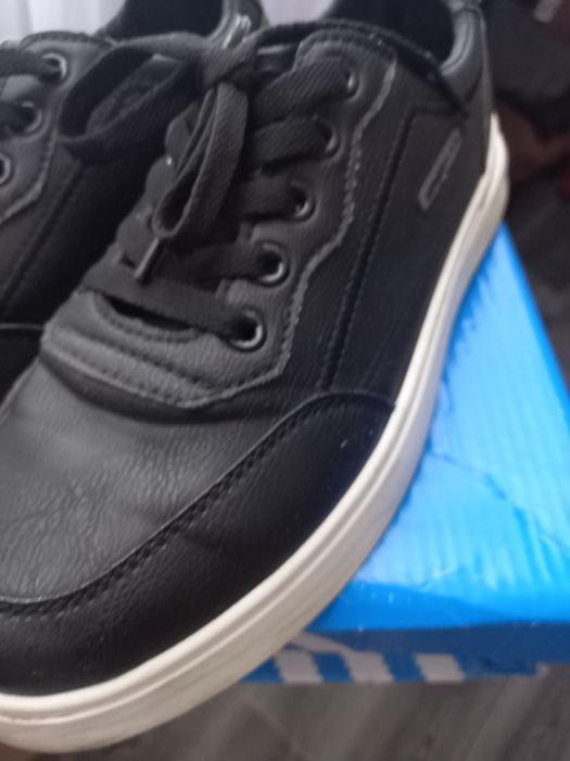 Продам кеды 39 размер