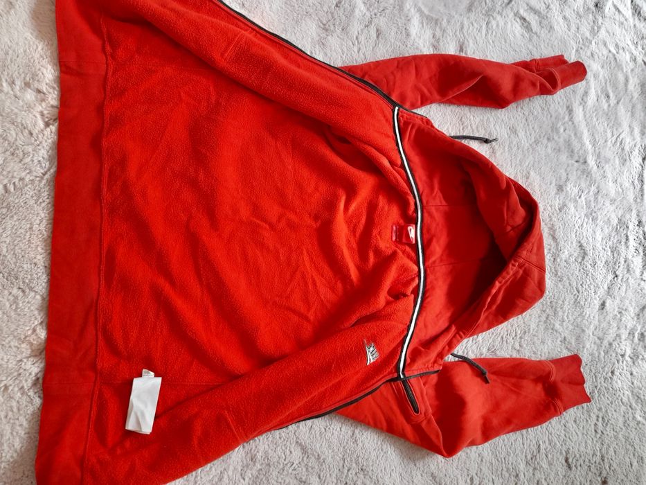 Nike мъжки суичър M размер.