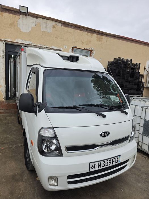 Kia Bongo LPG sotiladi zavodskoy propan