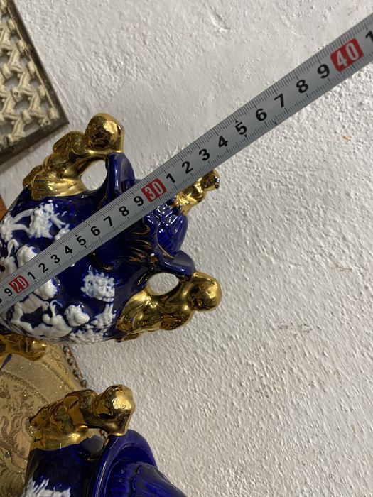 Троен порцеланов сет от италия ваза урна барок