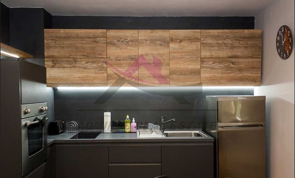 Дава се под наем Тристаен апартамент в Варна, Чайка - 75 кв.м за 550 € - Снимка #1