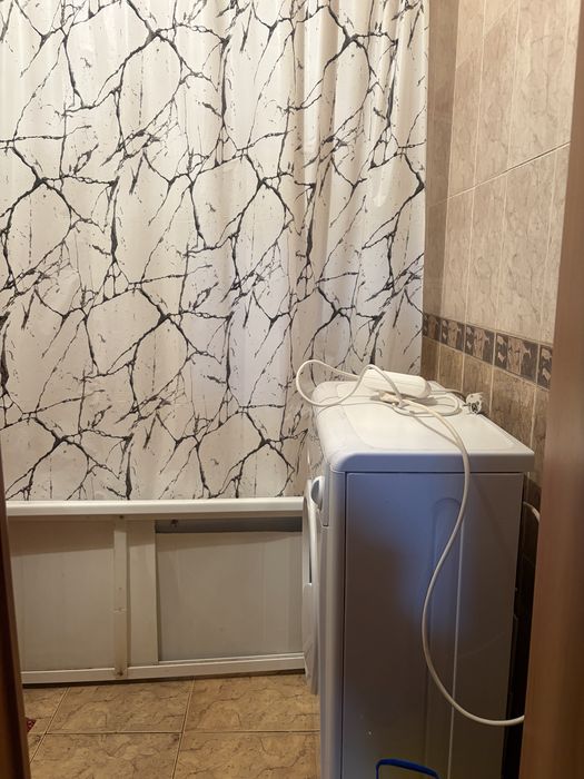 Сдам 2 комнатную квартиру