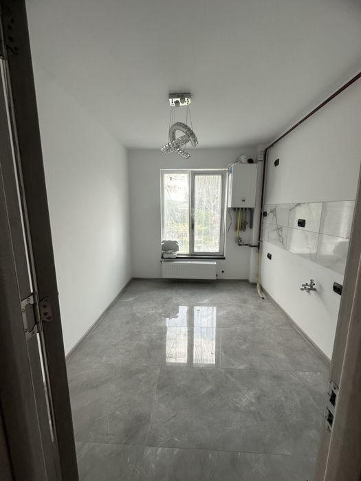 Apartament 2 camere NOU, nelocuit + 2 locuri parcare