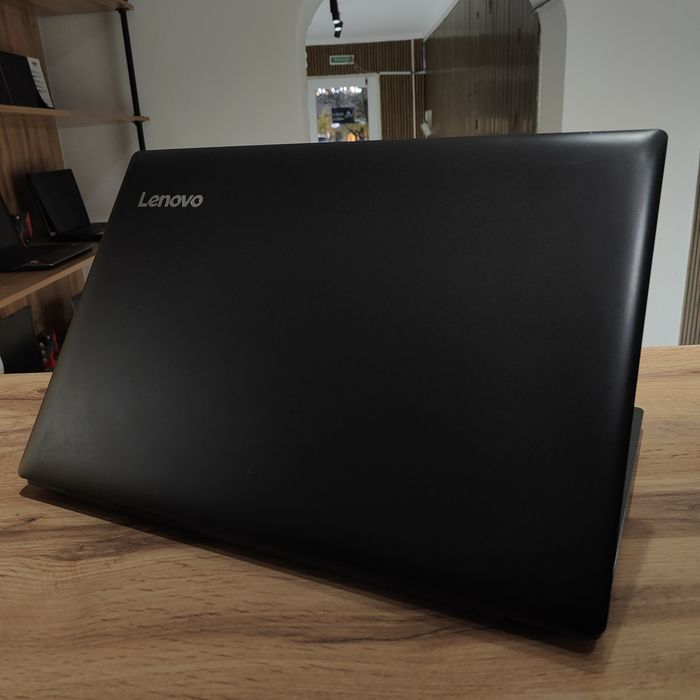 Быстрый ноутбук Lenovo