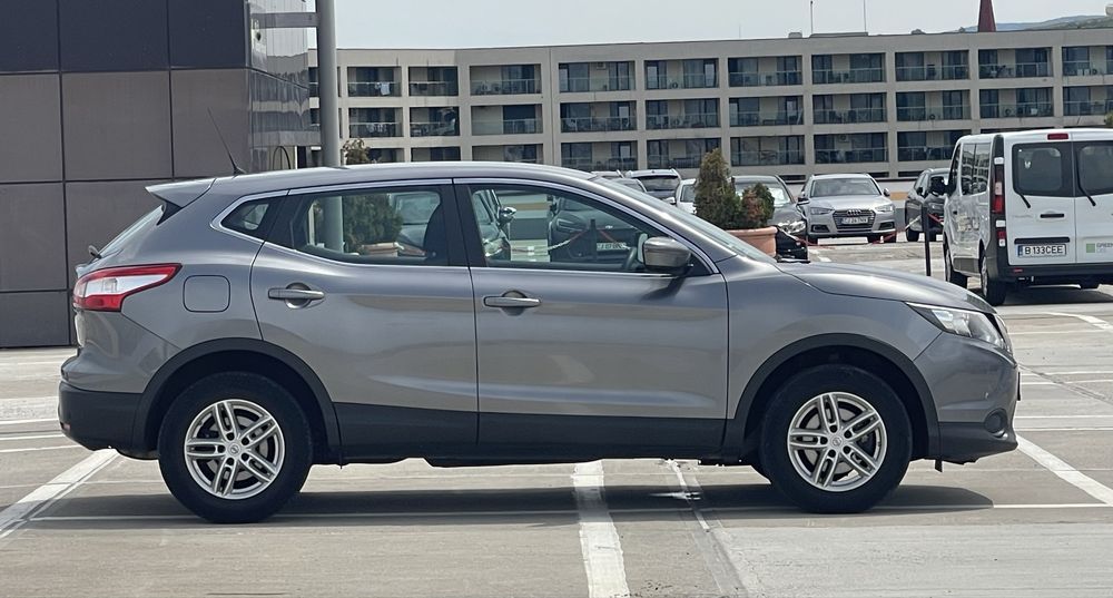 Nissan Qashqai - 2016 - 1.2 benzina - manual - 142000 km- 115 cp - euro 6