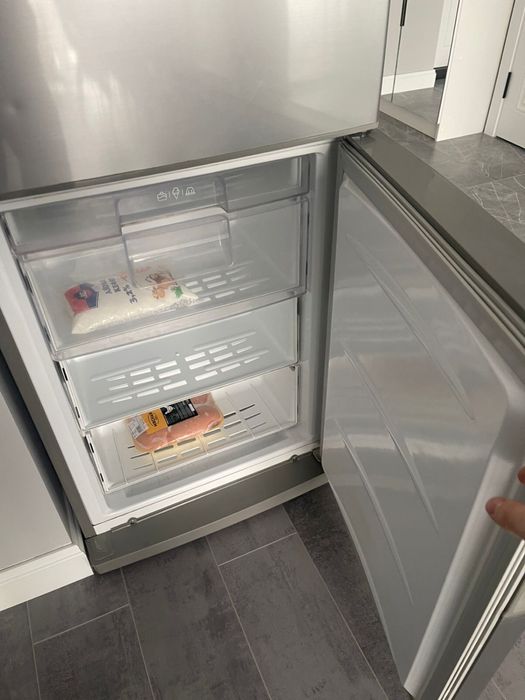 Холодильник в хорошем качестве