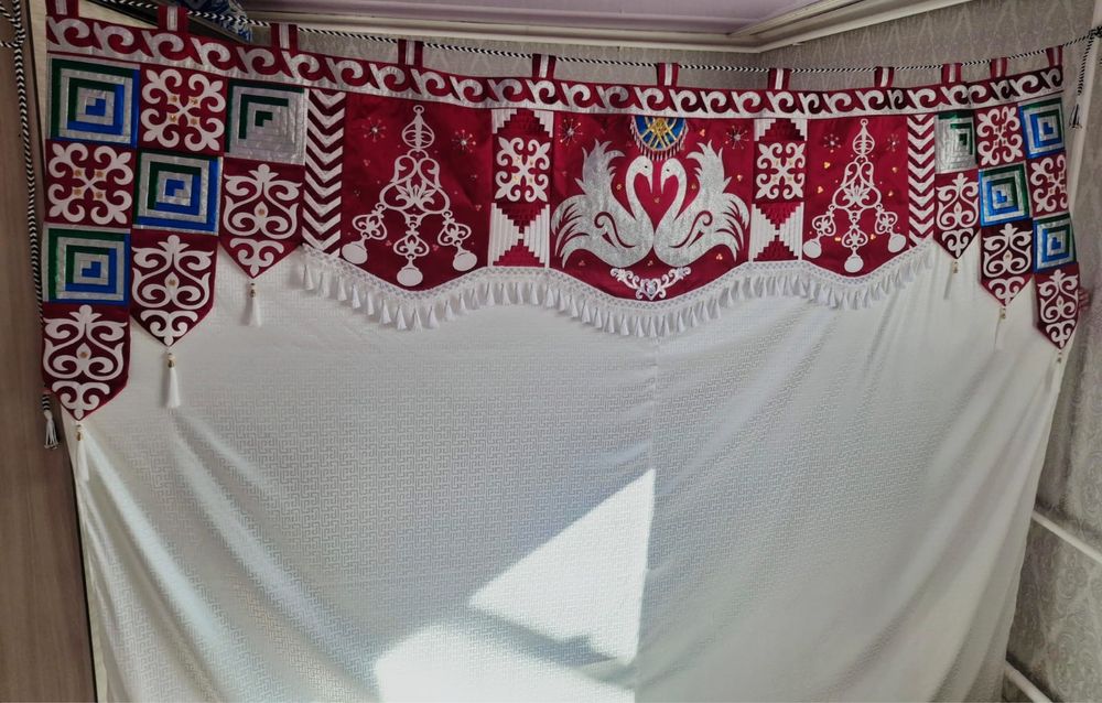 шымылдық /көрпе (қыз жасау)