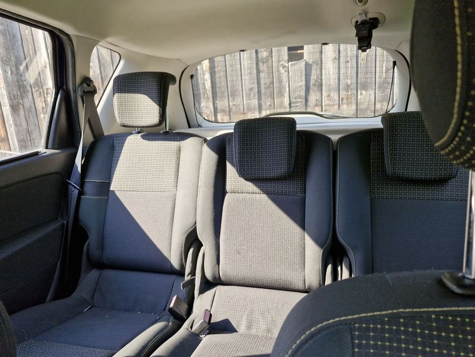 Vând Renault Scenic 3 Pentru Dezmembrări An 2013