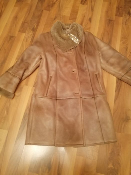 Дубленка женская 46