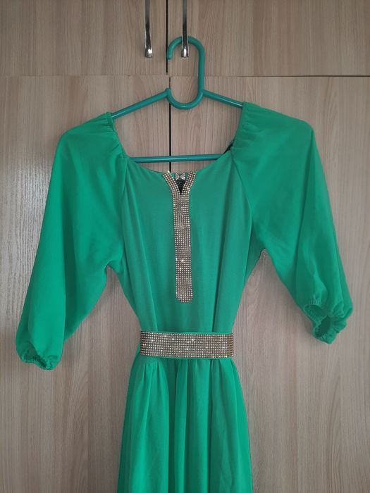 Продажа платья на выпускной, свадьбу, особое событие